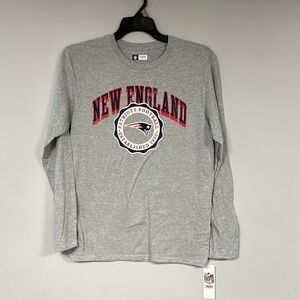 Official NFL New England Patriots Gray Cotton Long Sleeve Graphic  Tee, M,  NWT